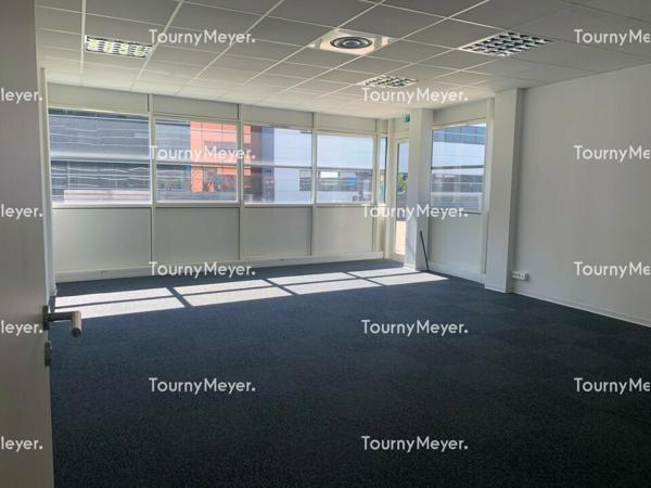 BUREAUX À LOUER - MERIGNAC