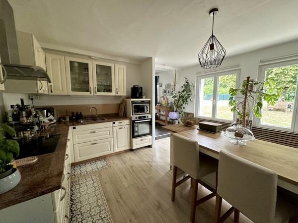 Maison à vendre 280 000 € Ligny-le-Ribault 6 p 149 m² DPE D
