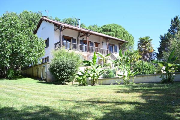 Maison familiale de 180 m2 habitables situé dans un environnement exceptionnel !