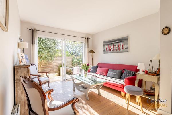 A vendre Nantes Petit Port Maison en impasse jardin garage