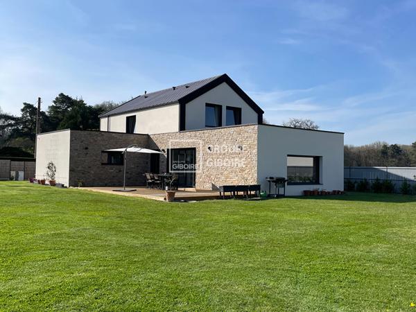 Maison T7 à vendre Rennes centre ville - 160 m² (réf : JR26215E-D)