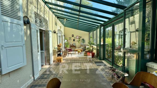 Maison bourgeoise avec jardin