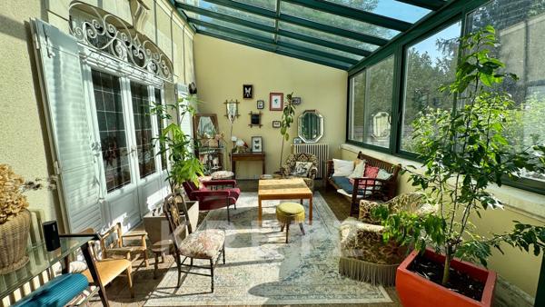 Maison bourgeoise avec jardin