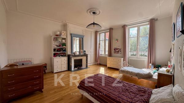 Maison bourgeoise avec jardin