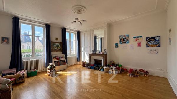 Maison bourgeoise avec jardin