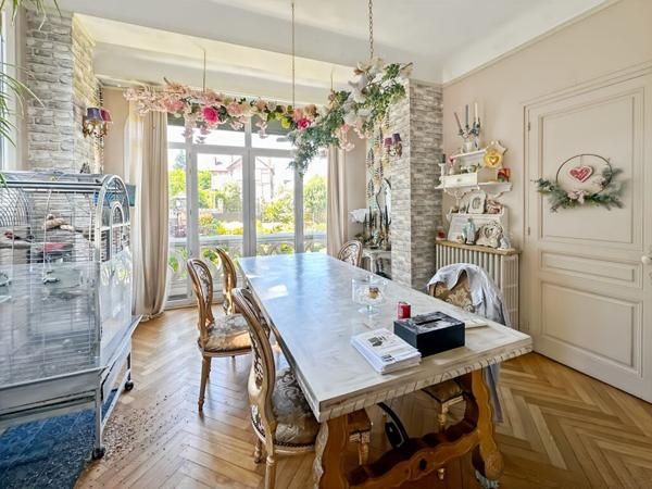 Maison de caractère ETREPAGNY 6 chambres