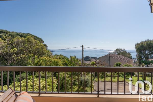 Appartement 3 pièces de 61 m² à Six-Fours-les-Plages (83140)