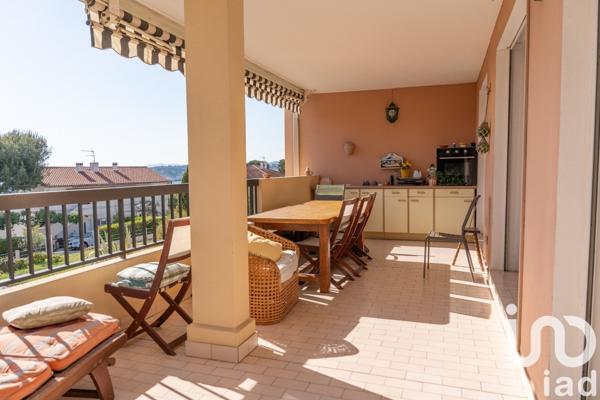 Appartement 3 pièces de 61 m² à Six-Fours-les-Plages (83140)