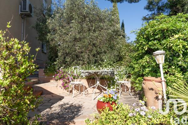 Appartement 3 pièces de 61 m² à Six-Fours-les-Plages (83140)