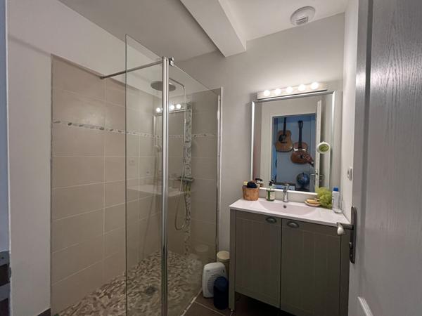 A vendre belle Maison côté ouest de type 6 avec grand jardin au calme !