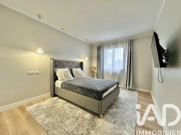 Location maison 7 pièces 156 m² Sainte-Geneviève-des-Bois