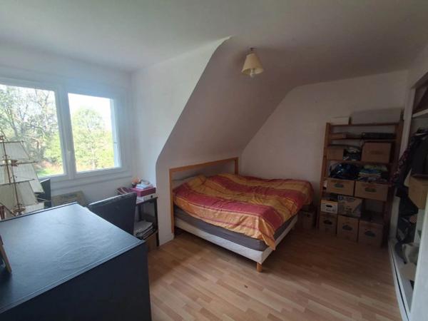 Maison 6 pièces avec studio   (56)
