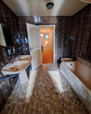 Villa familiale à fort potentiel en coeur de bourg