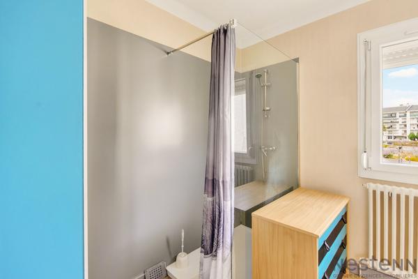 VENTE - SPÉCIAL INVESTISSEURS - IMMEUBLE DE RAPPORT- 4 STUDIOS LOUÉS