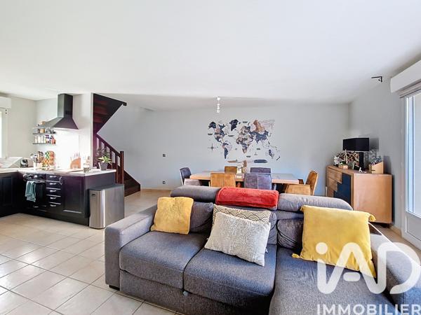 Maison à vendre 4 pièces 91 m² Saint-Fargeau-Ponthierry