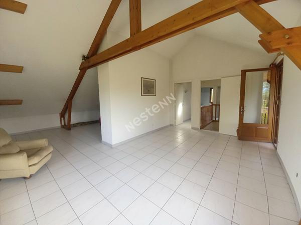 Maison spacieuse sur sous-sol complet à Sonnaz - Idéale pour une famille !