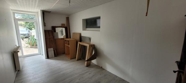 Fermette 3 chambres, dépendances, garage, grand terrain