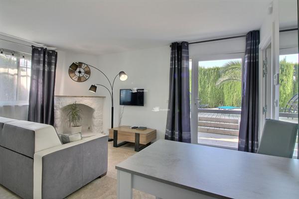 Mougins, Maison de caractère avec piscine 266 m² hab plus dépendances