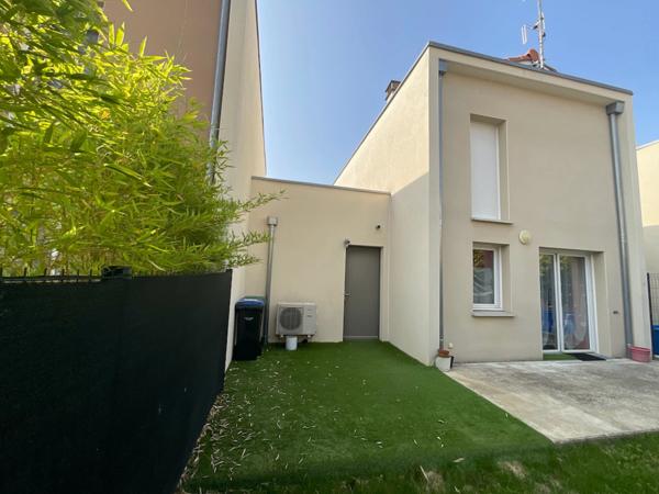 Maison à vendre 3 pièces LEGUEVIN (31)