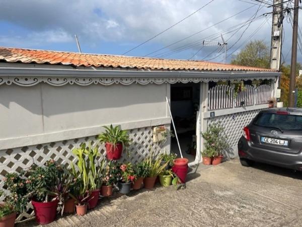 Maison à vendre maison 3 pièces LE ROBERT (97231), vue mer totale !!!!