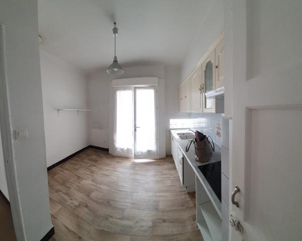 RARE A LA LOCATION T3 D'ENVIRON 68m2 SUR CARRO