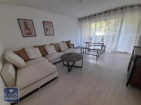 Appartement à louer 3 pièces 66.79m² Aix-en-Provence (13100)