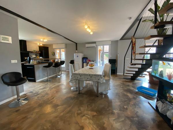 Ensemble immobilier sur la commune Montignac-Lascaux