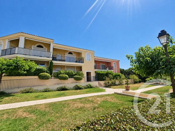 Appartement F2 Bis à vendre  2 pièces - 52,60 m 2   STE MAXIME  - 83