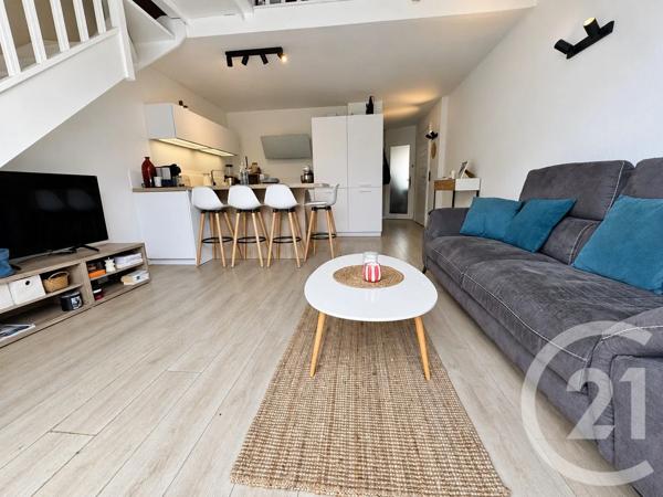 Appartement F2 Bis à vendre  2 pièces - 52,60 m 2   STE MAXIME  - 83