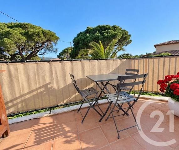 Appartement F2 Bis à vendre  2 pièces - 52,60 m 2   STE MAXIME  - 83