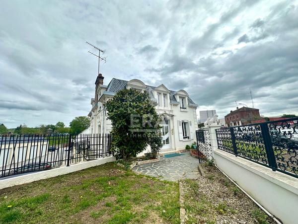 Maison 7 pièces à vendre à Pacy-sur-Eure 