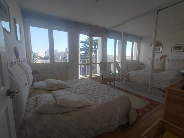 Appartement Laval 4 pièce(s) 145 m2