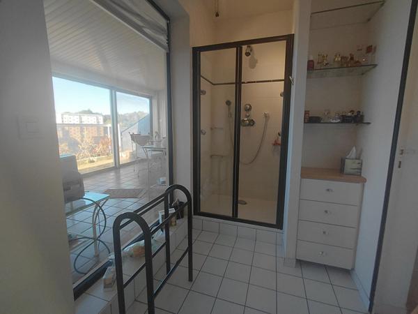 Appartement Laval 4 pièce(s) 145 m2