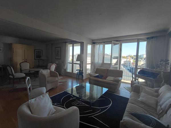 Appartement Laval 4 pièce(s) 145 m2