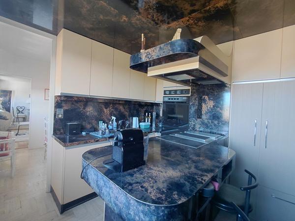 Appartement Laval 4 pièce(s) 145 m2