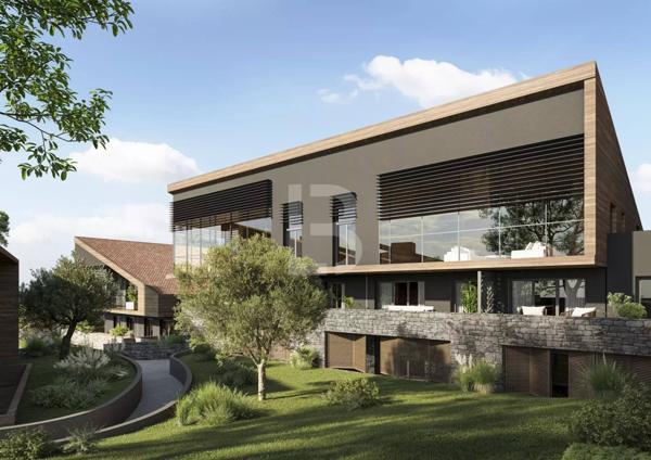 Bel appartement T2 à la vente à Chateauneuf-Grasse en bordure du golf