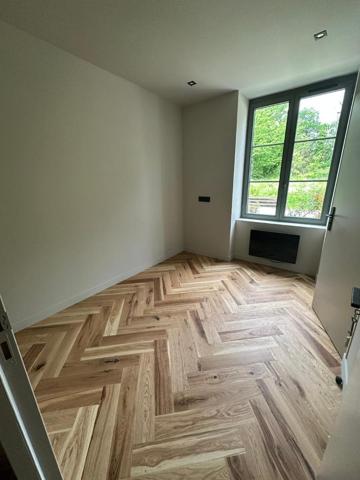 T2 ECULLY - 1 bis chemin du Perollier 69130 ECULLY Clesev ...