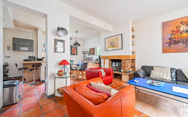 Maison à vendre    4 pièces •  Paris 19