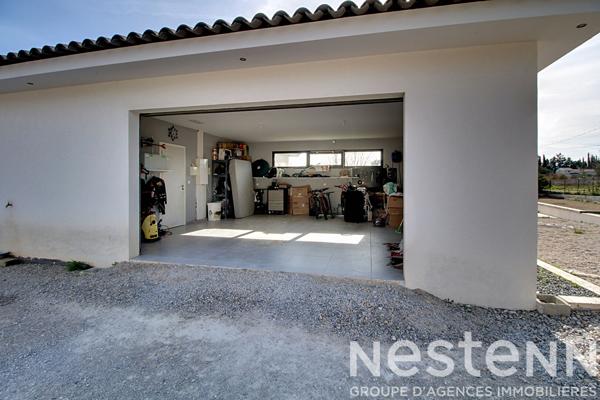 A VENDRE DRAGUIGNAN - MAISON NEO PROVENCALE DE PLAIN PIED de 180 m² avec GARAGE et PISCINE