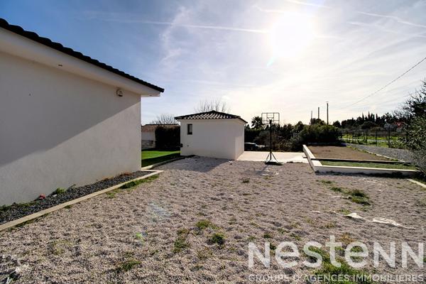 A VENDRE DRAGUIGNAN - MAISON NEO PROVENCALE DE PLAIN PIED de 180 m² avec GARAGE et PISCINE