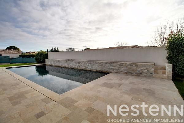 A VENDRE DRAGUIGNAN - MAISON NEO PROVENCALE DE PLAIN PIED de 180 m² avec GARAGE et PISCINE