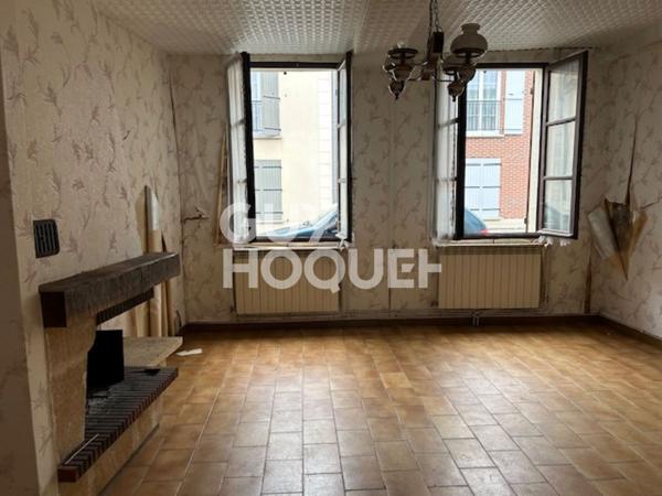 Lacroix-Saint-Ouen : Maison de ville à découvrir !