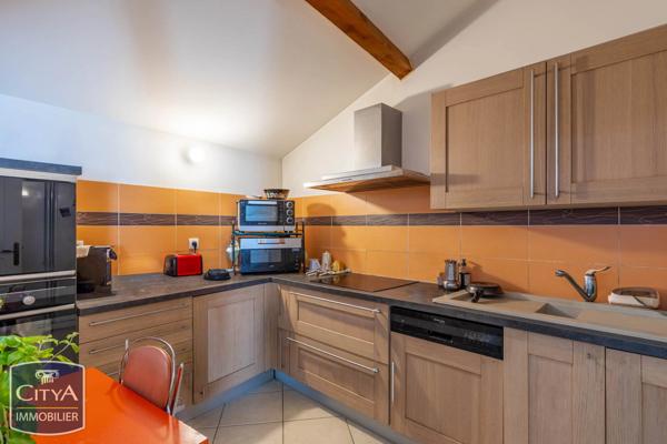 Appartement à vendre 4 pièces 117m² Six-Fours-les-Plages (83140)
