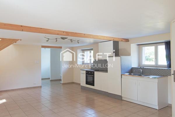 ENSEMBLE DE DEUX MAISONS