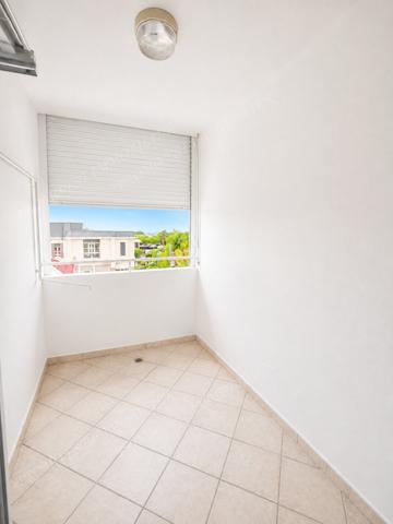 Appartement T3 à louer – Centre-ville de Saint-André