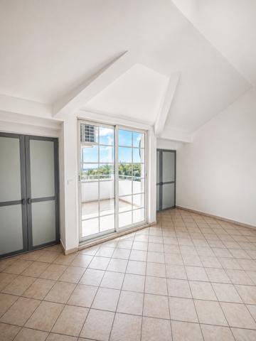 Appartement T3 à louer – Centre-ville de Saint-André