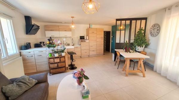 maison fonctionnelle en excellent état au cœur de Grisy-Suisnes