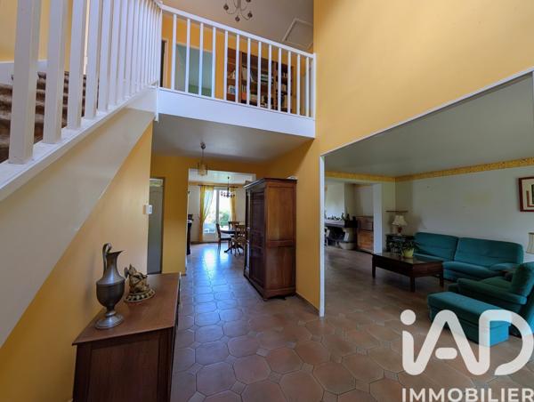 Maison à vendre 6 pièces 162 m² Étiolles