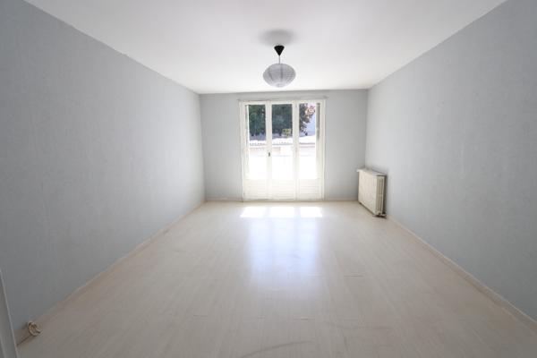 Appartement Saint Jean De La Ruelle 3 pièce(s) 68 m2