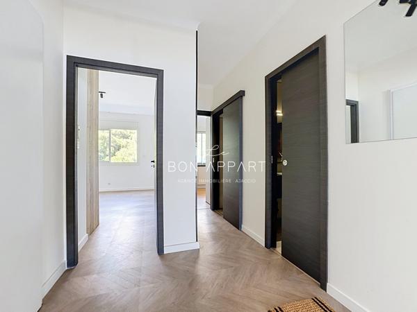 Appartement 3 pièce(s) 2 chambre(s) 74 m²